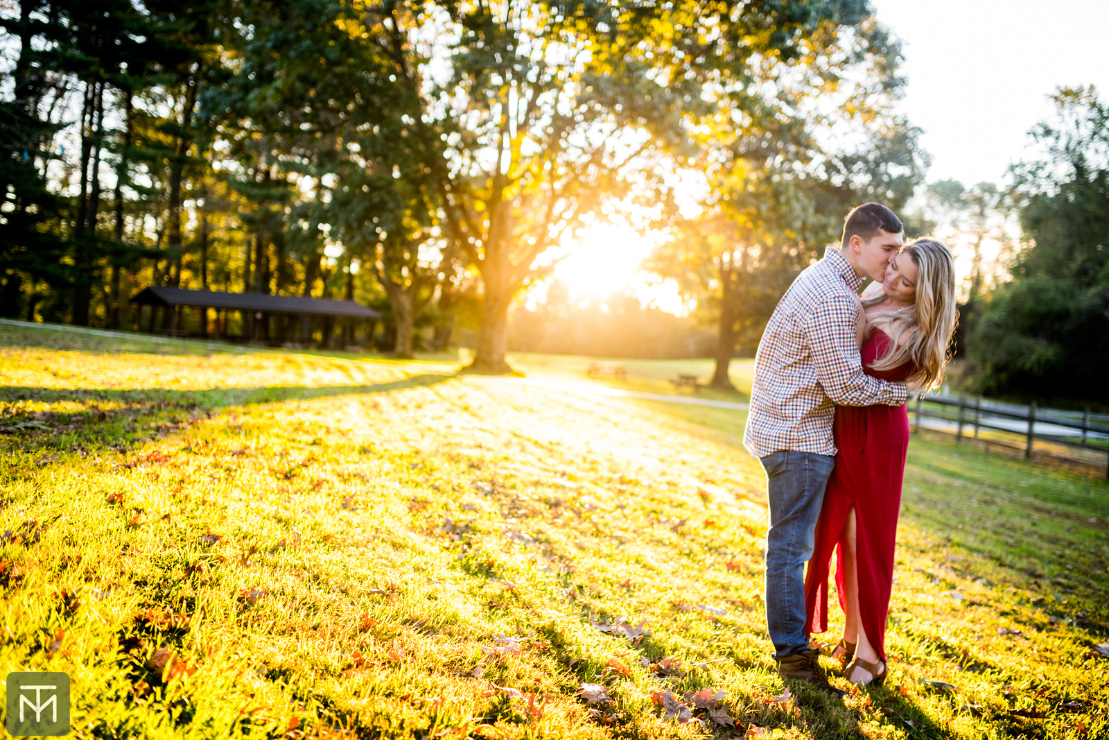 Justin & Cait {Esession by Tessa}